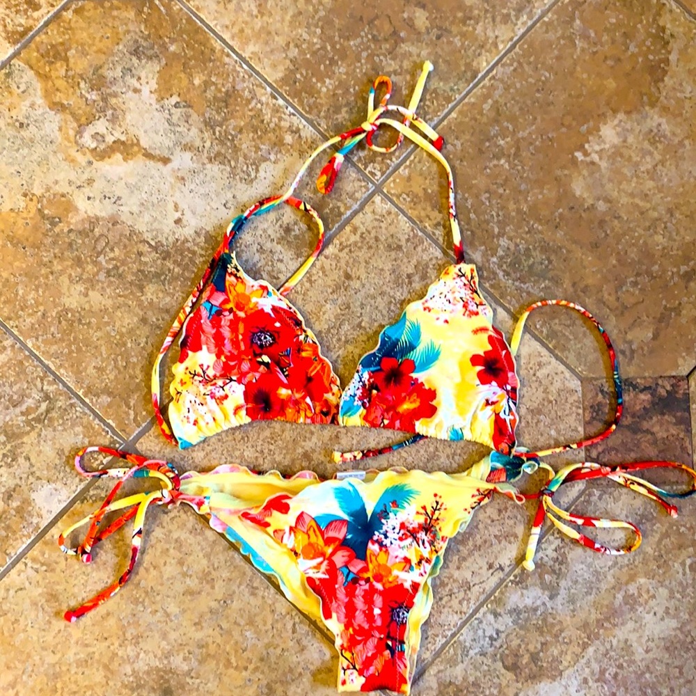 YELLOW TROPICAL BIKINI SIZE LARGE